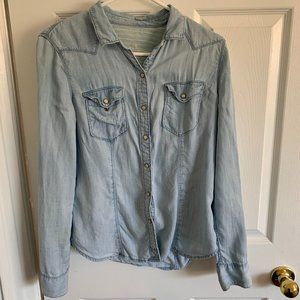 Gap Women's Denim Western Shirt